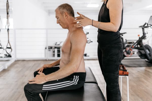 Chiropractic FAQs Dr Sarah Hyde Park Tampa Chiropractor