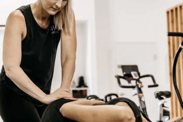 Difference Between a Recovery Studio and a Traditional Gym in Tampa